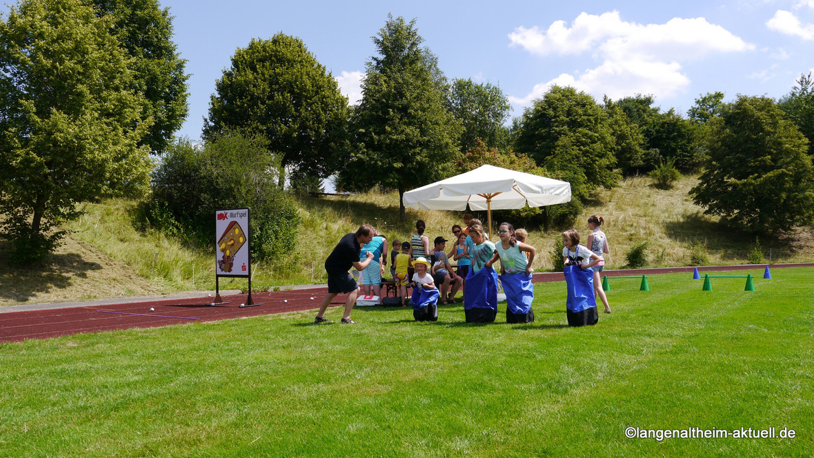 Spielefest der Grundschule Langenaltheim 2014