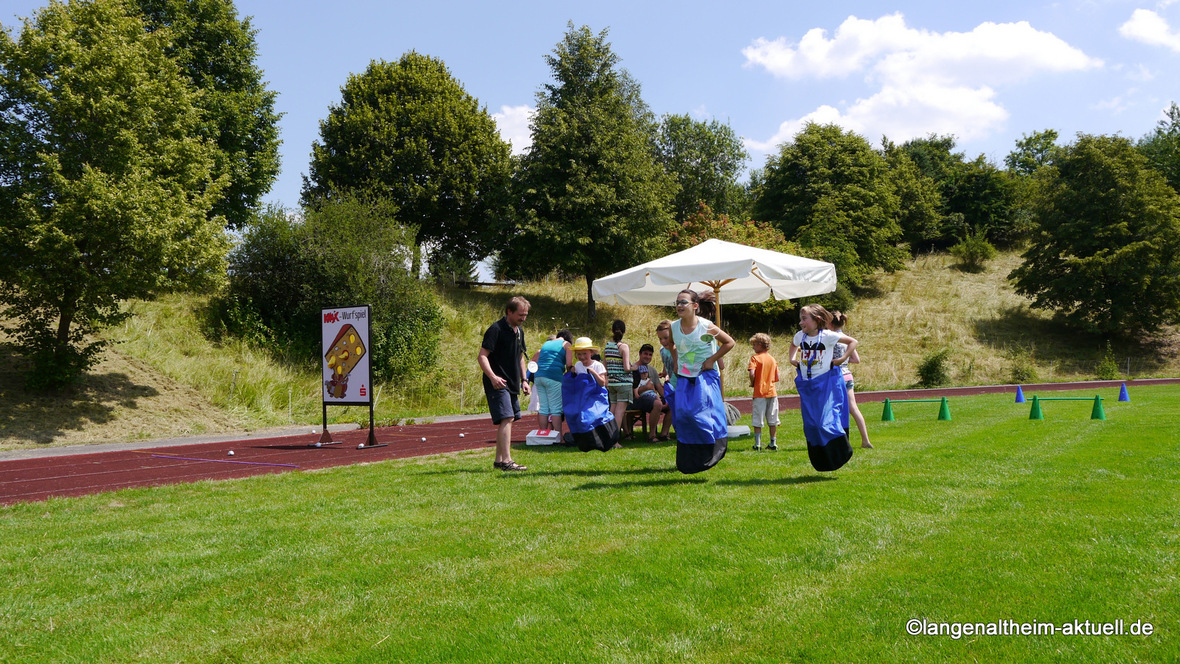 Spielefest der Grundschule Langenaltheim 2014